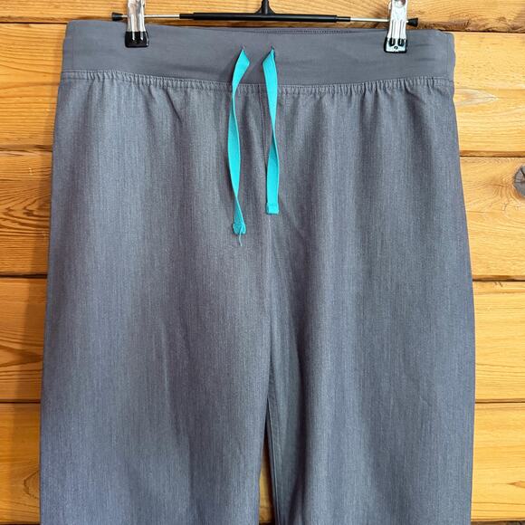 Figs Technical Collection Livingston Basic Scrub Pants In Gray Size Small - Picture 3 of 7